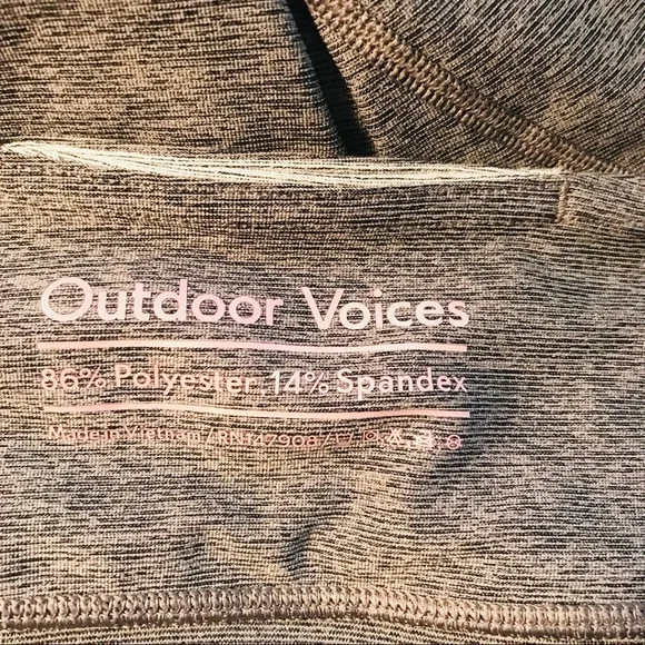 Outdoor Voices gray color block 7/8 leggings - Picture 5 of 6
